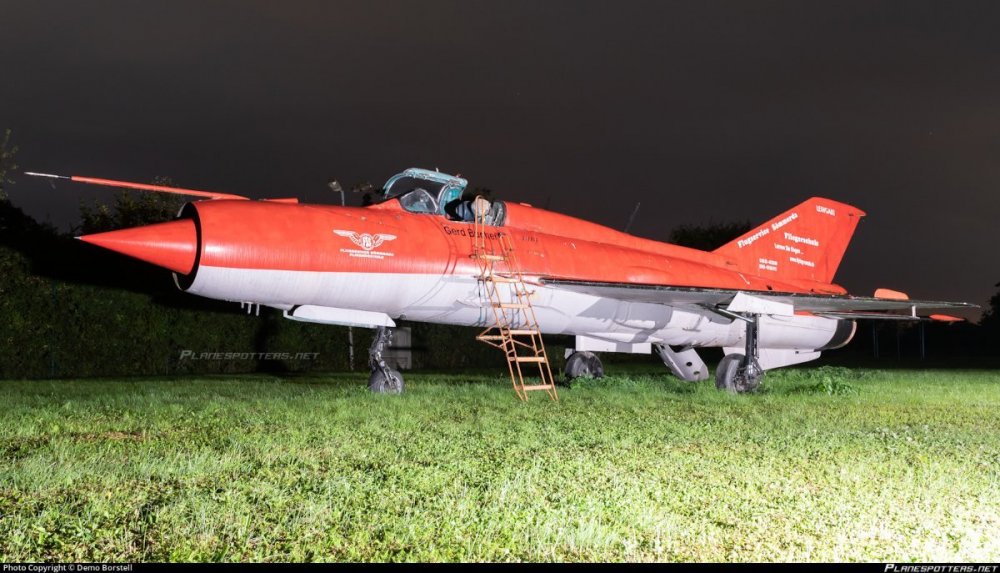 771-flugservice-smmerda-mikoyan-gurevich-mig-21pfm-fishbed-d_PlanespottersNet_1208388_e0fe4dfff2_o.jpg